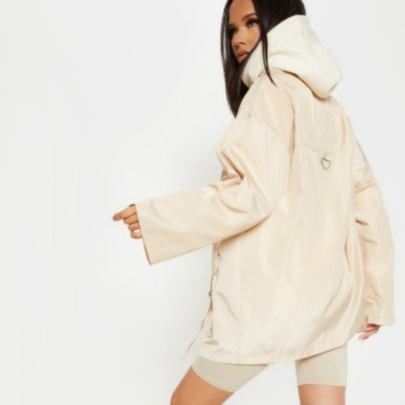 PrettyLittleThing Stone Pocket Detail Oversized Jacket - Picture 15 of 15